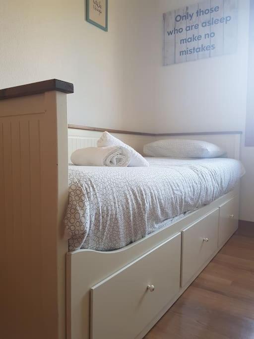 Apartamento Con Encanto ซานต์ ยอเรนโซ เด มอรูนิซ ภายนอก รูปภาพ